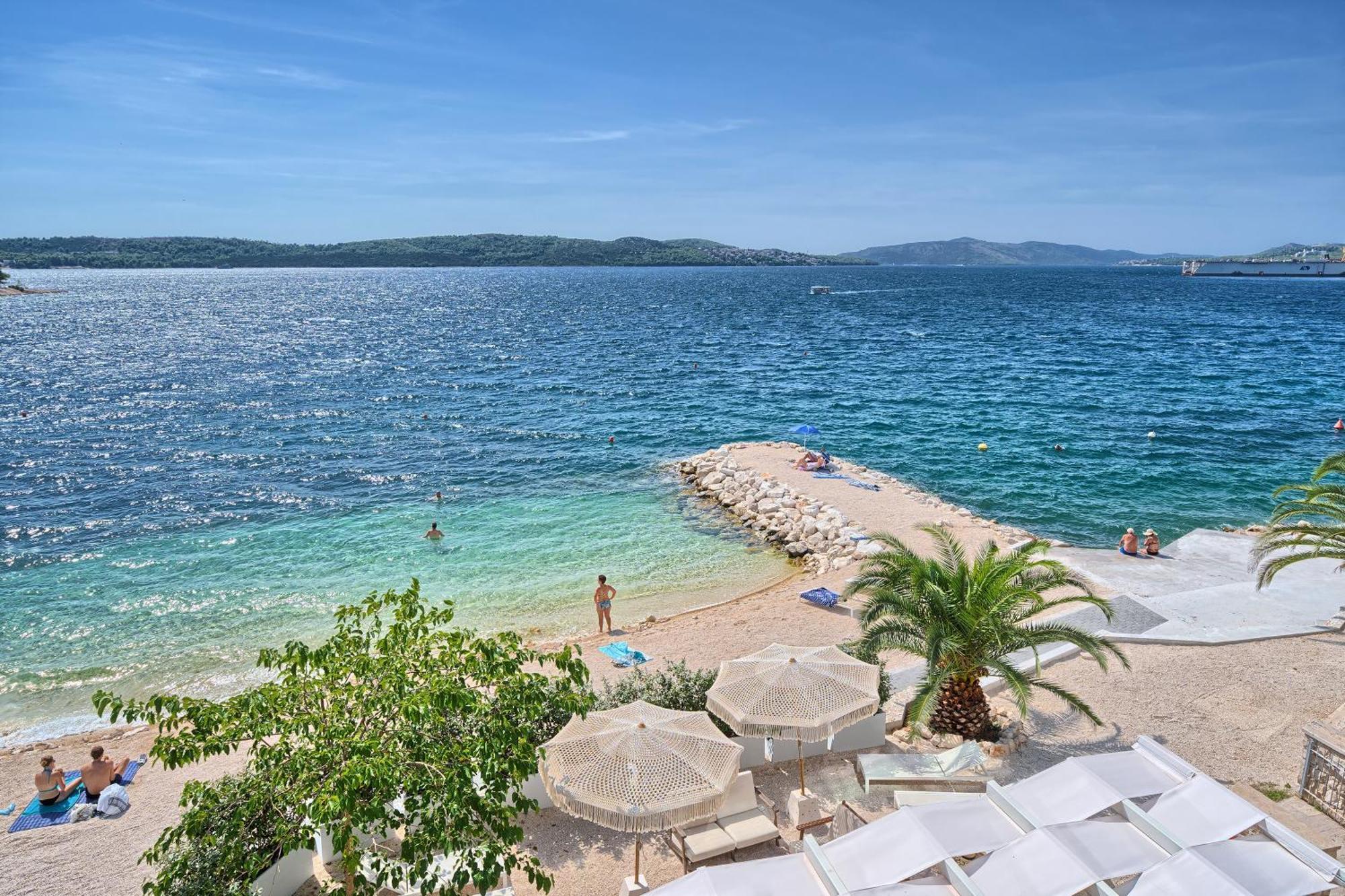 Livingstone Beach House Trogir Exterior foto