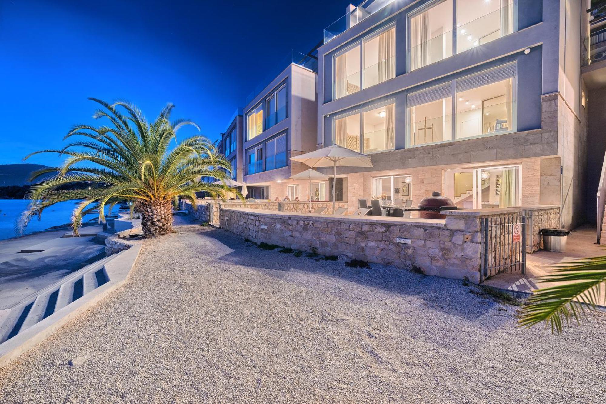 Livingstone Beach House Trogir Exterior foto