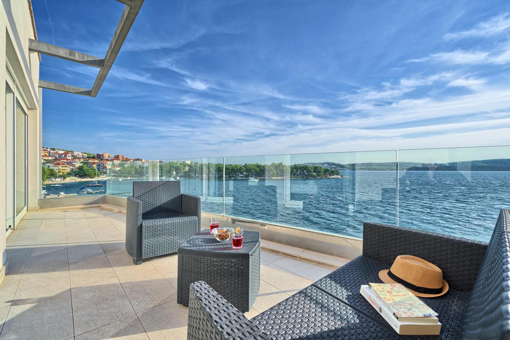 Livingstone Beach House Trogir Cameră foto
