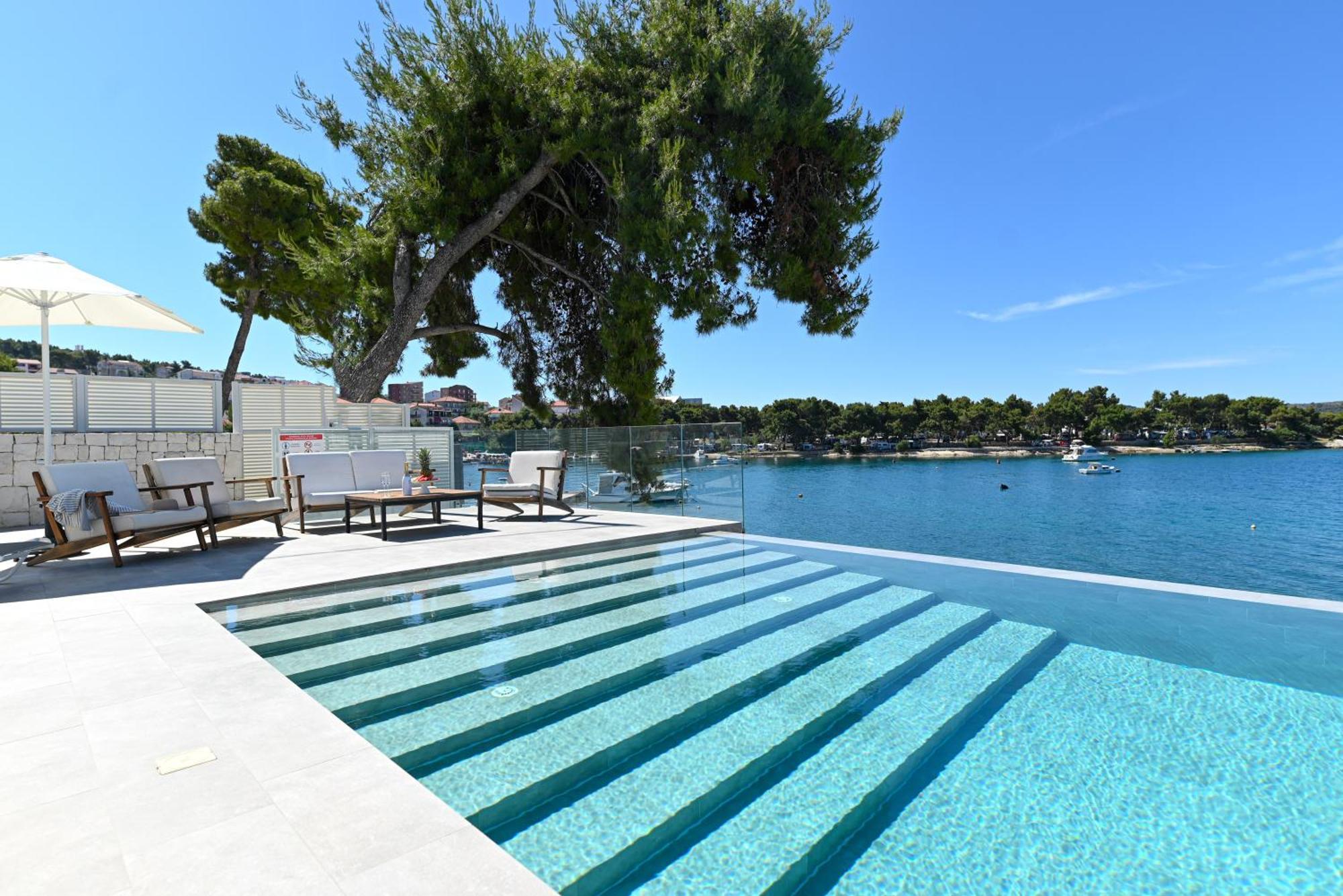 Livingstone Beach House Villa Trogir Exterior foto